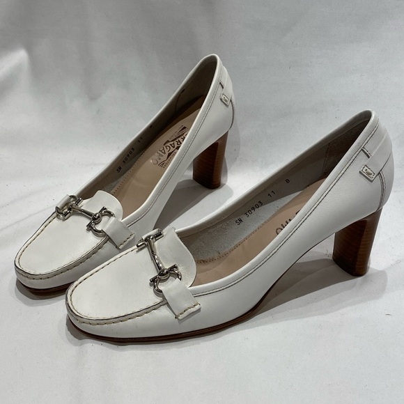 Salvatore Ferragamo white stacked leather heels, size 11 - Picture 1 of 6